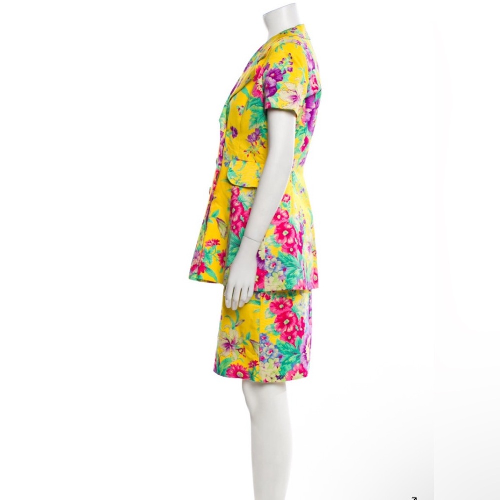 Georges Rech Floral Yellow Skirt Suit - Picture 5 of 8